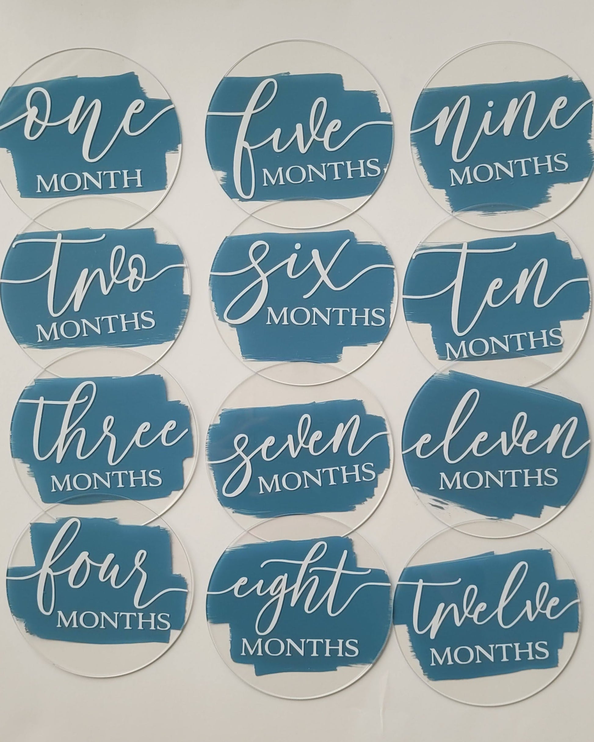 Acrylic monthly milestone discs (12M + NAME)